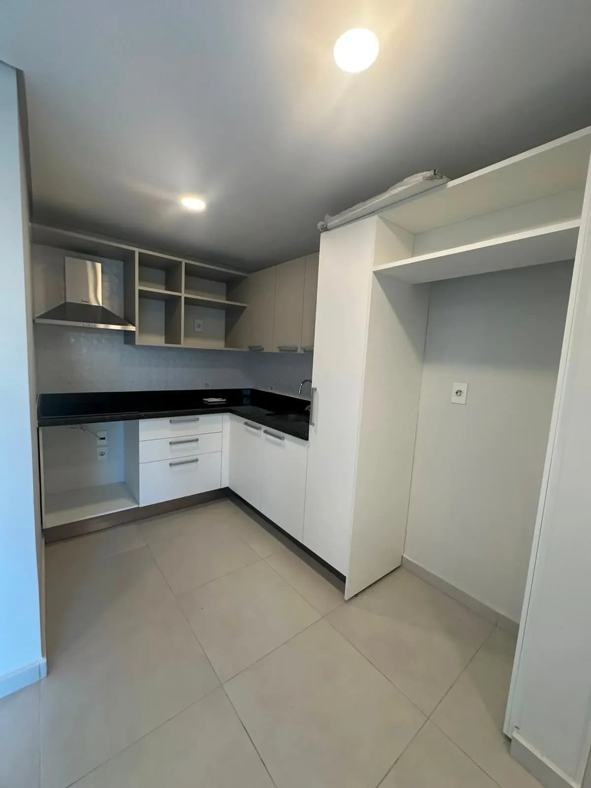Apartamento de 2 quartos para Aluguel em Las Mercedes, Assunção - Image 6