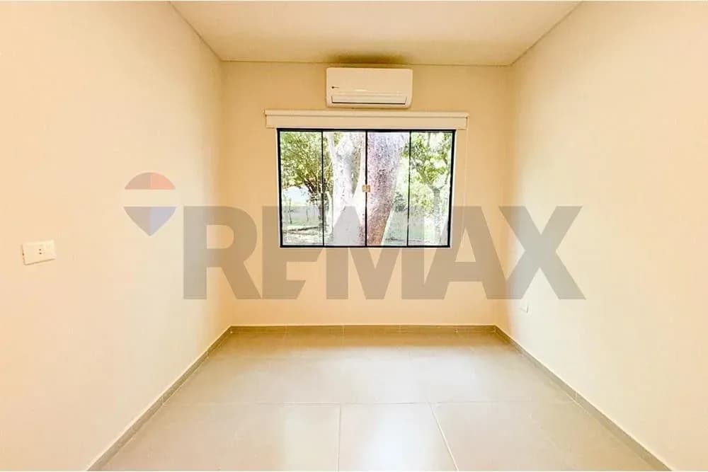 Casa de 3 dormitorios en Venta en Altos - Image 19