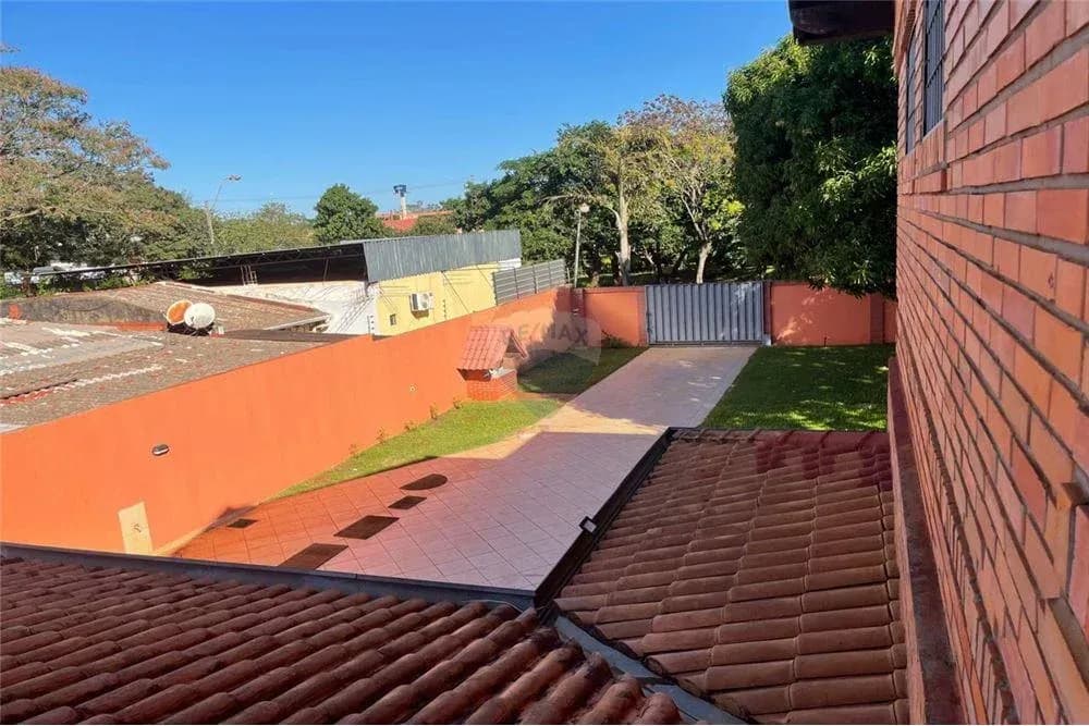Casa de 5 quartos à Venda em San Antonio, Hernandarias - Image 15