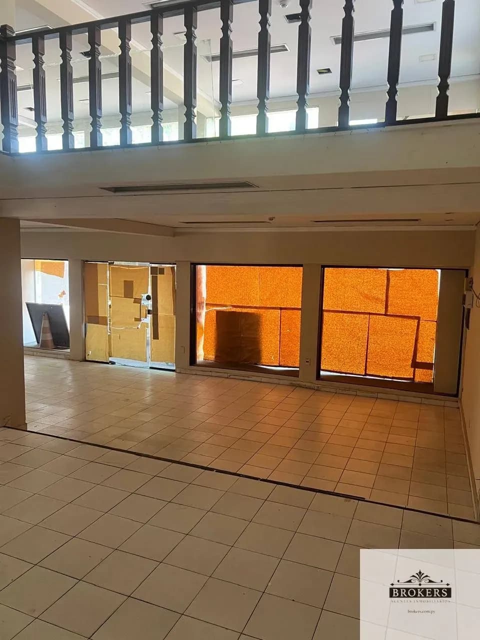 Oficina de 338m² en Alquiler en Villa Morra, Asunción - Image 3