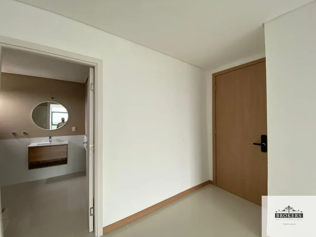 Office of 40m² for Rent in Salvador del Mundo, Asunción - Image 4