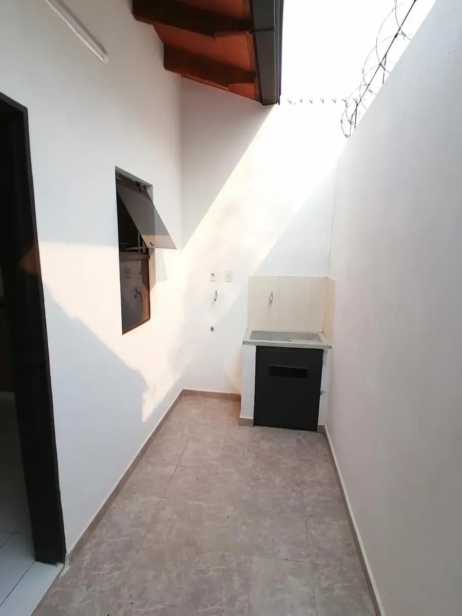 2-Bedroom House for Sale in Monseñor Bogarín, Mariano Roque Alonso - Image 14