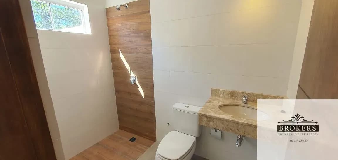 Casa de 3 dormitorios en Venta en Mbachió II, Lambaré - Image 17