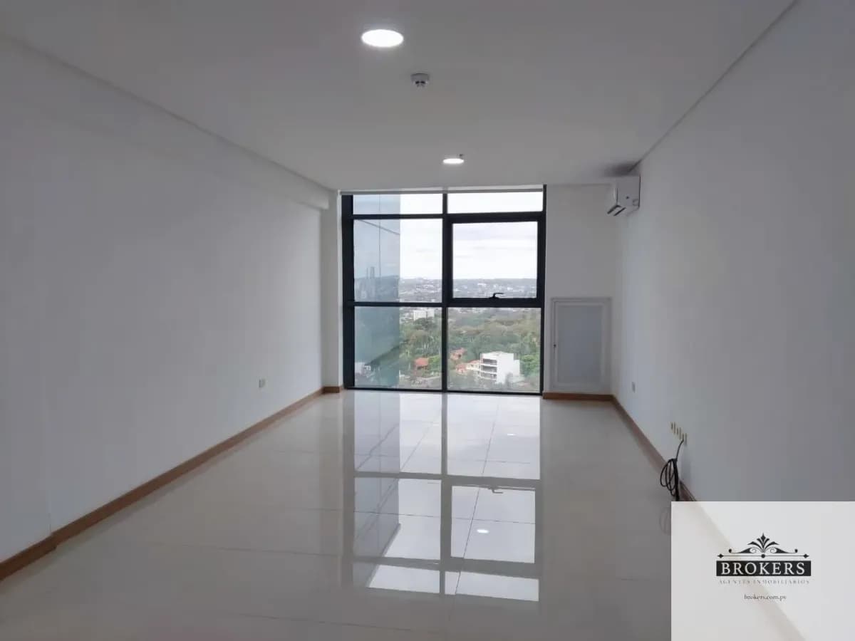 Office of 51m² for Rent in Salvador del Mundo, Asunción - Image 2