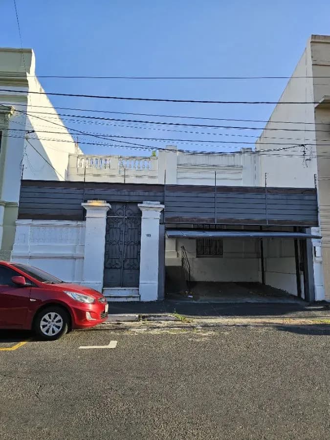 Escritório de 413m² à Venda em Doctor Francia, Lambaré - Image 3