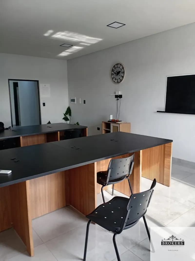 Apartamento de 2 Quartos para Aluguel em San Lorenzo - Image 2