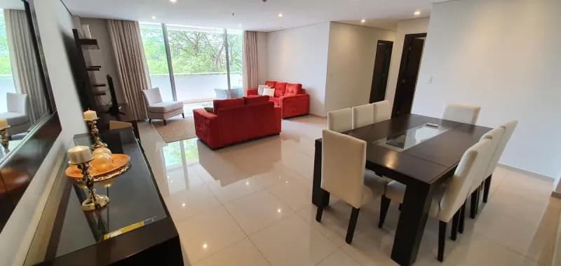 Departamento de 3 dormitorios en Venta en Recoleta, Asunción - Image 3
