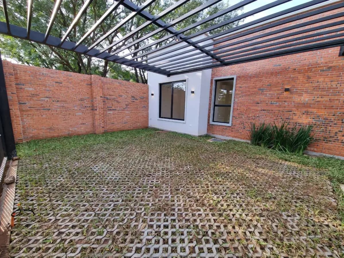 Casa de 3 Quartos à Venda em San Bernardino