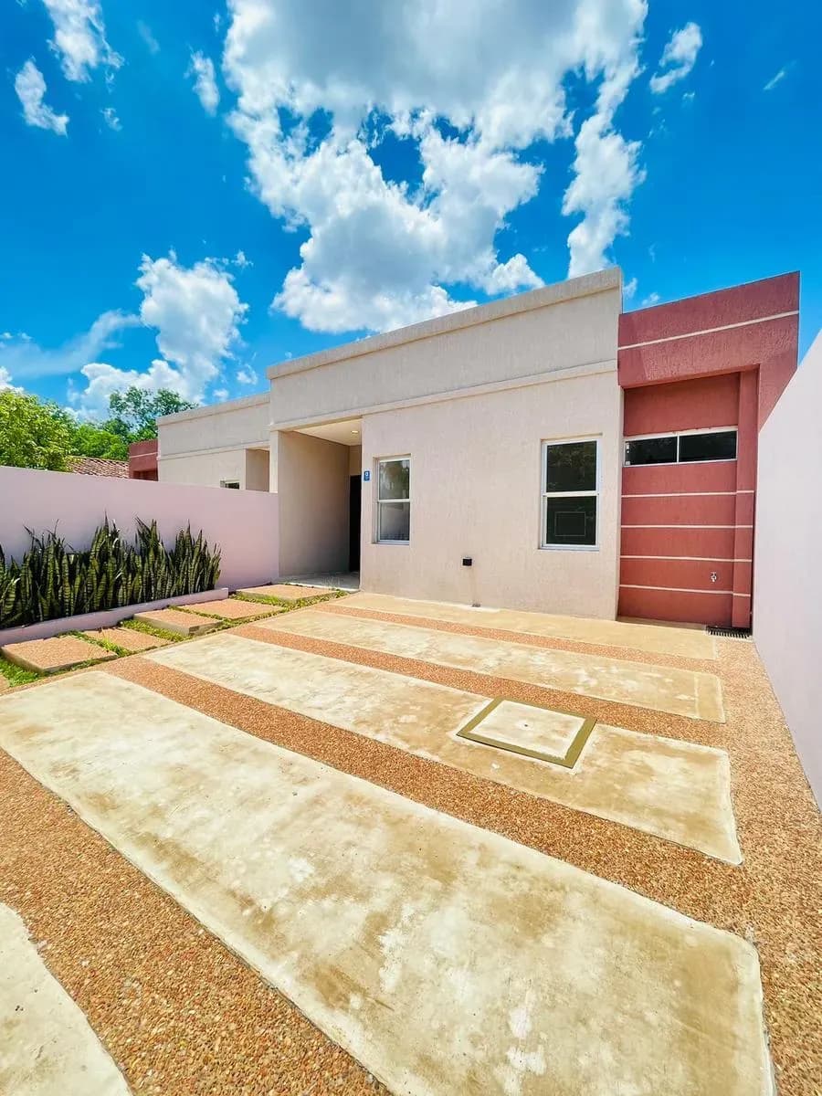 3-Bedroom House for Sale in Maramburé, Luque - Image 4