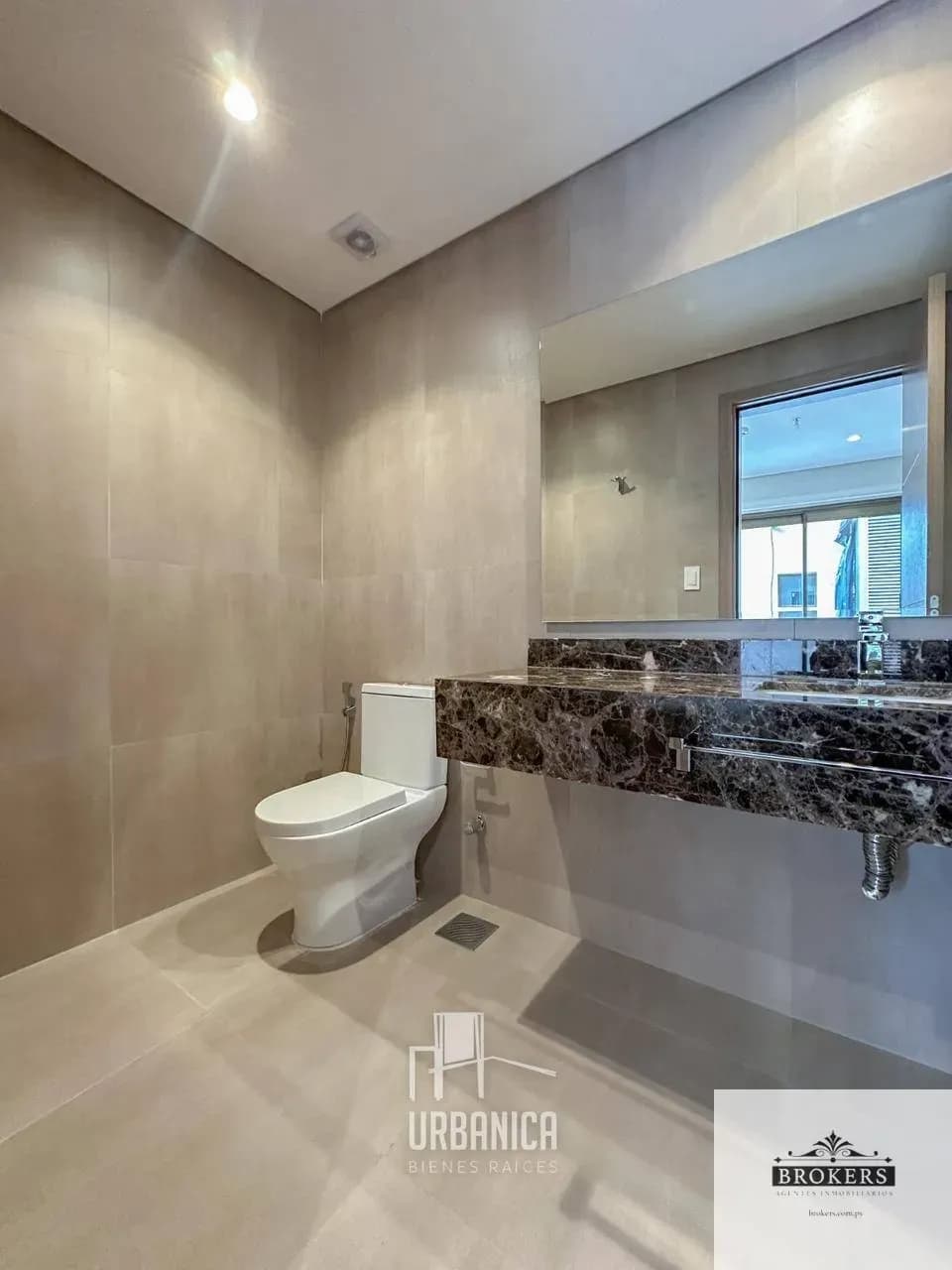 1-Bedroom Apartment for Rent in Salvador del Mundo, Asunción - Image 7
