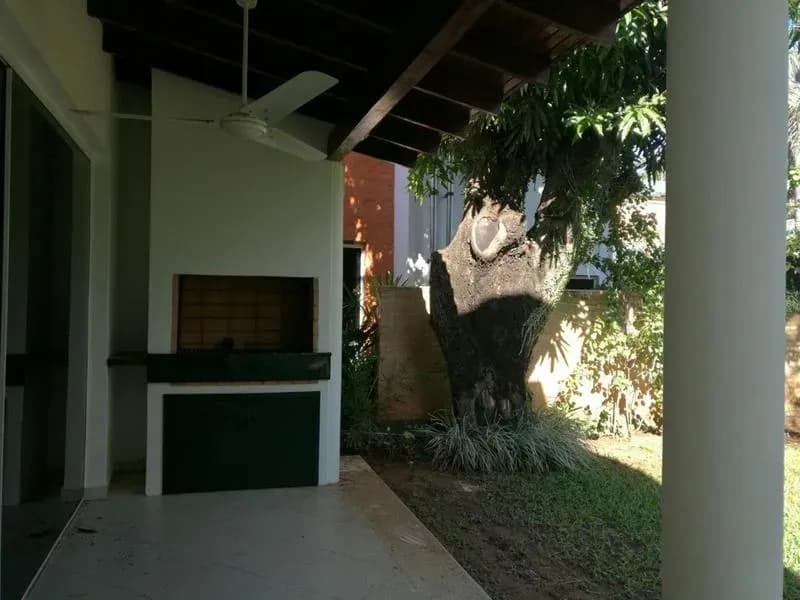 Casa de 2 dormitorios en Venta en Laguna Grande, Fernando de la Mora - Image 6