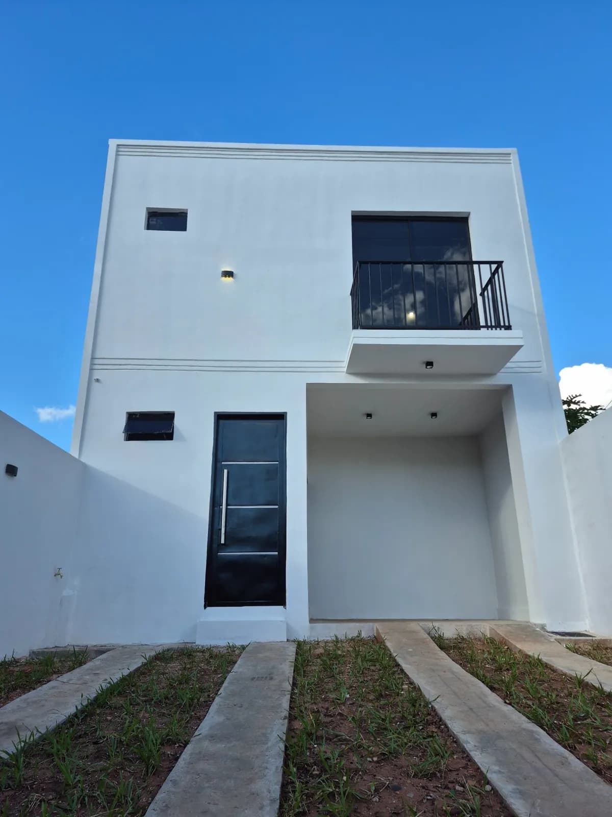 Casa de 3 quartos, 130m², à Venda em Gloria María, Villa Elisa