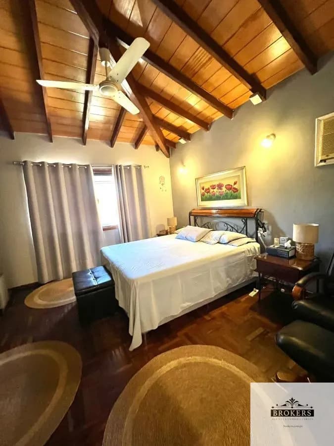 Escritório de 300m² à Venda em Vista Alegre, Lambaré - Image 13