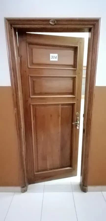 Office of 18m² for Rent in La Encarnación, Lambaré