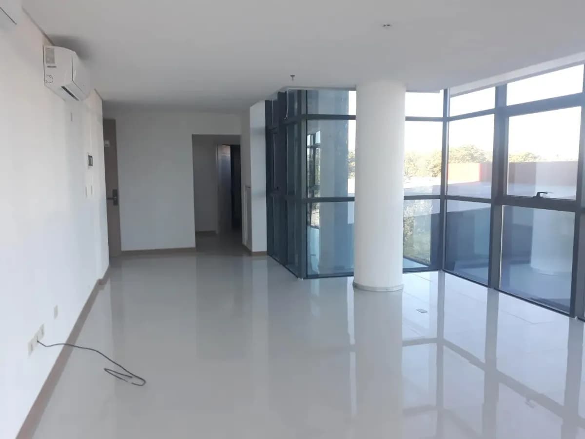 Office of 50m² for Sale in Salvador del Mundo, Asunción - Image 3