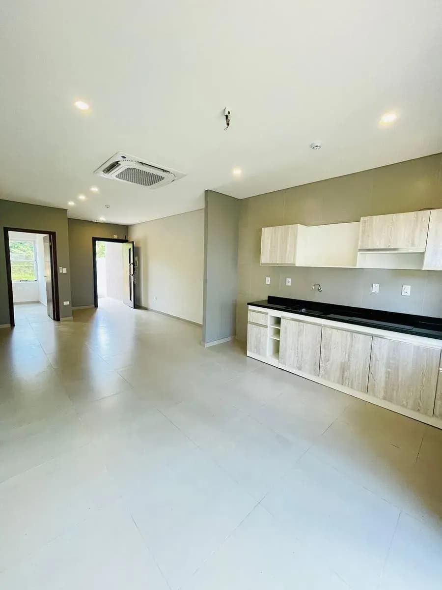 3-Bedroom House for Sale in Maramburé, Luque - Image 7