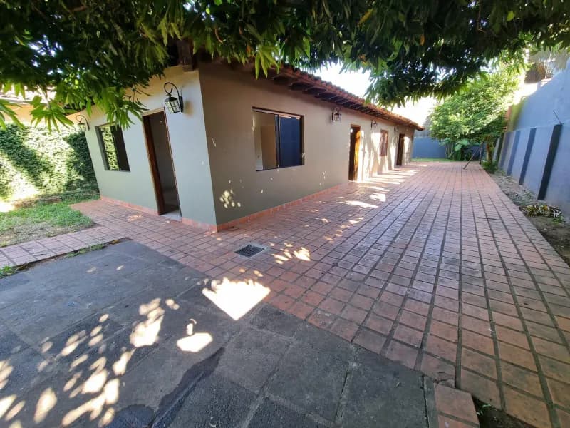 Local Comercial de 160m² en Venta en San Felipe, San Lorenzo - Image 4