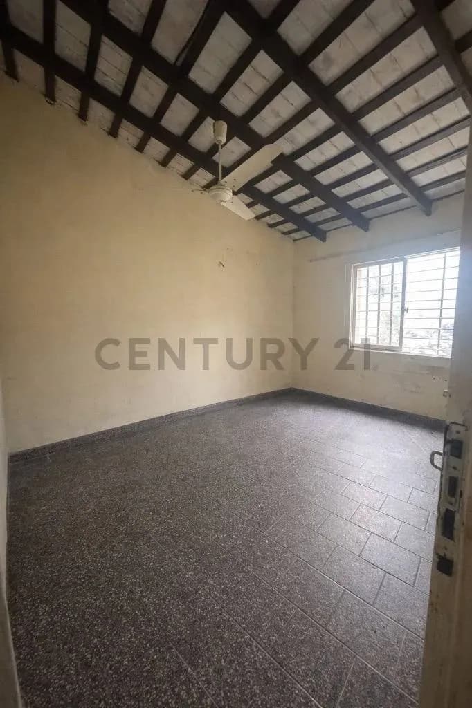 4-Bedroom House for Sale in San Luis, Mariano Roque Alonso - Image 9