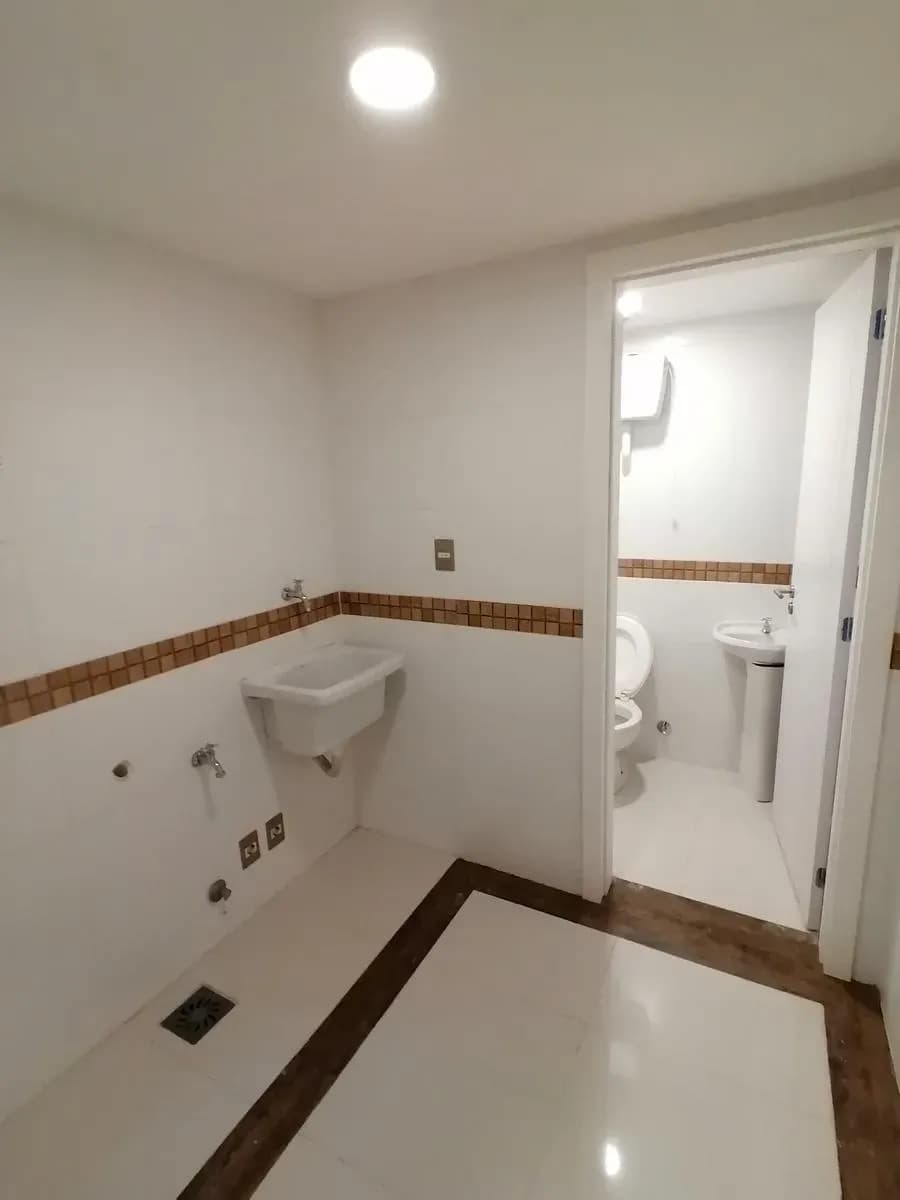 Departamento de 3 dormitorios en Venta en Laguna Satí, Fernando de la Mora - Image 10
