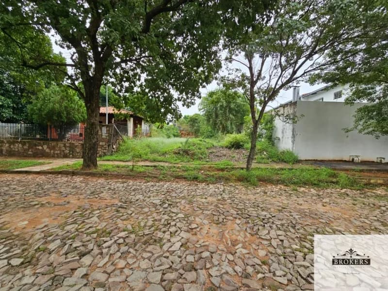 360m² Land for Sale in Mbachió II, Lambaré - Image 2