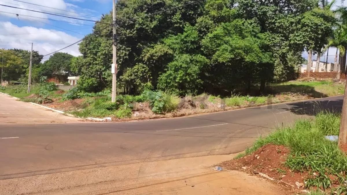 Terreno de 1.440m² à Venda em Bernardino Caballero, Ciudad del Este