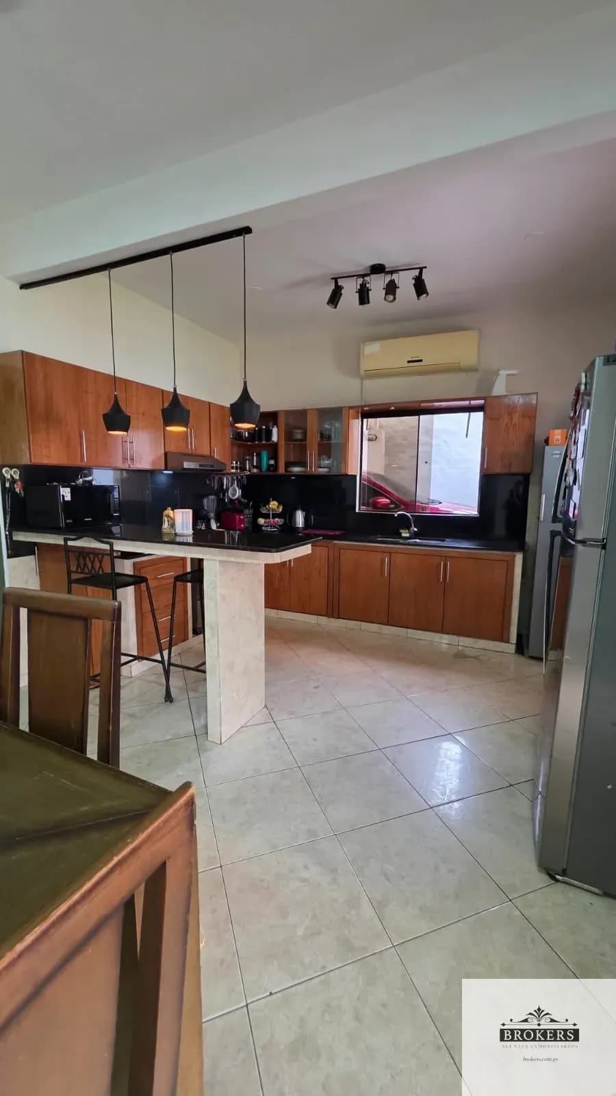 Casa de 3 dormitorios en Venta en Cuarto Barrio, Luque - Image 6