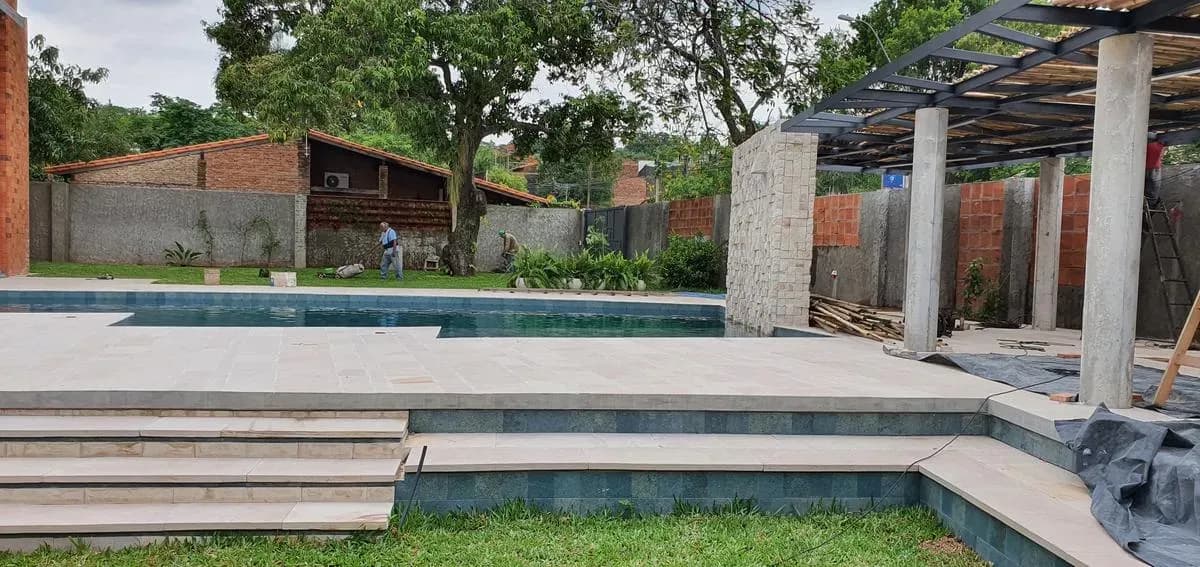 Casa de 6 quartos à Venda em San Bernardino - Image 6