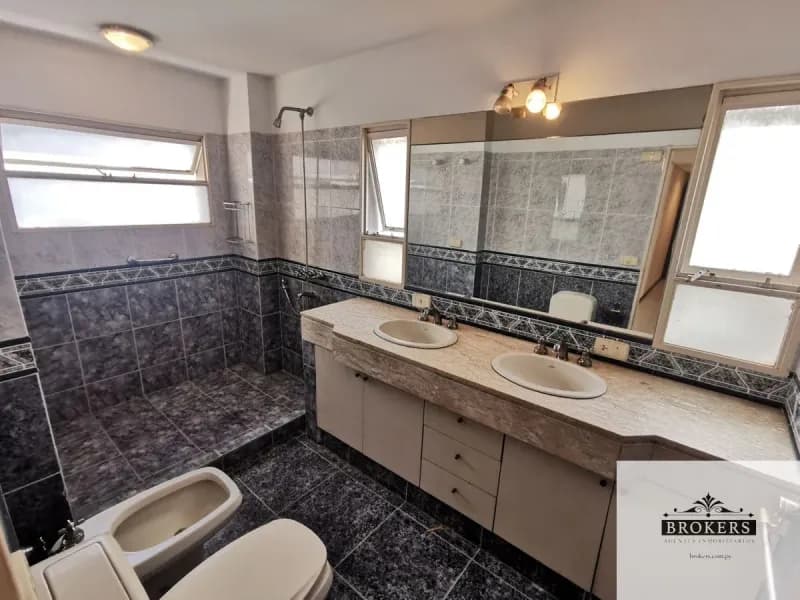 3-Bedroom Apartment for Sale in Mariscal López, Lambaré - Image 2
