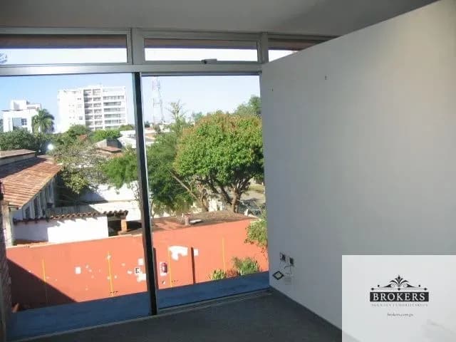 Office of 90m² for Rent in Santo Domingo, Asunción - Image 4