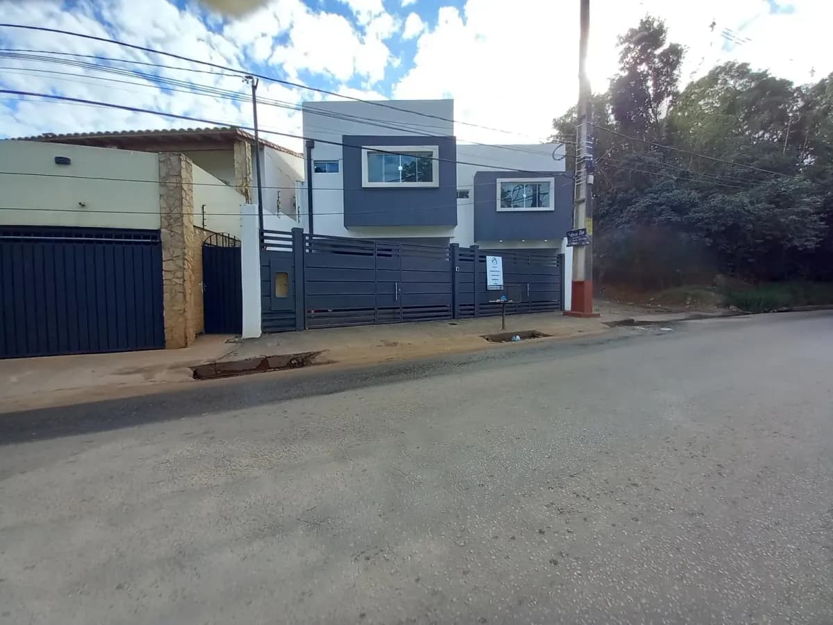 3-Bedroom House for Sale in Campo Grande, Fernando de la Mora - Image 16