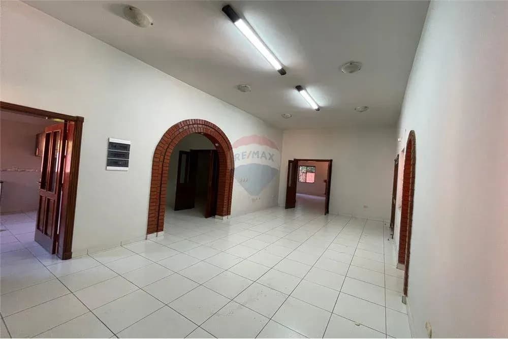 Casa de 5 quartos à Venda em San Antonio, Hernandarias - Image 6