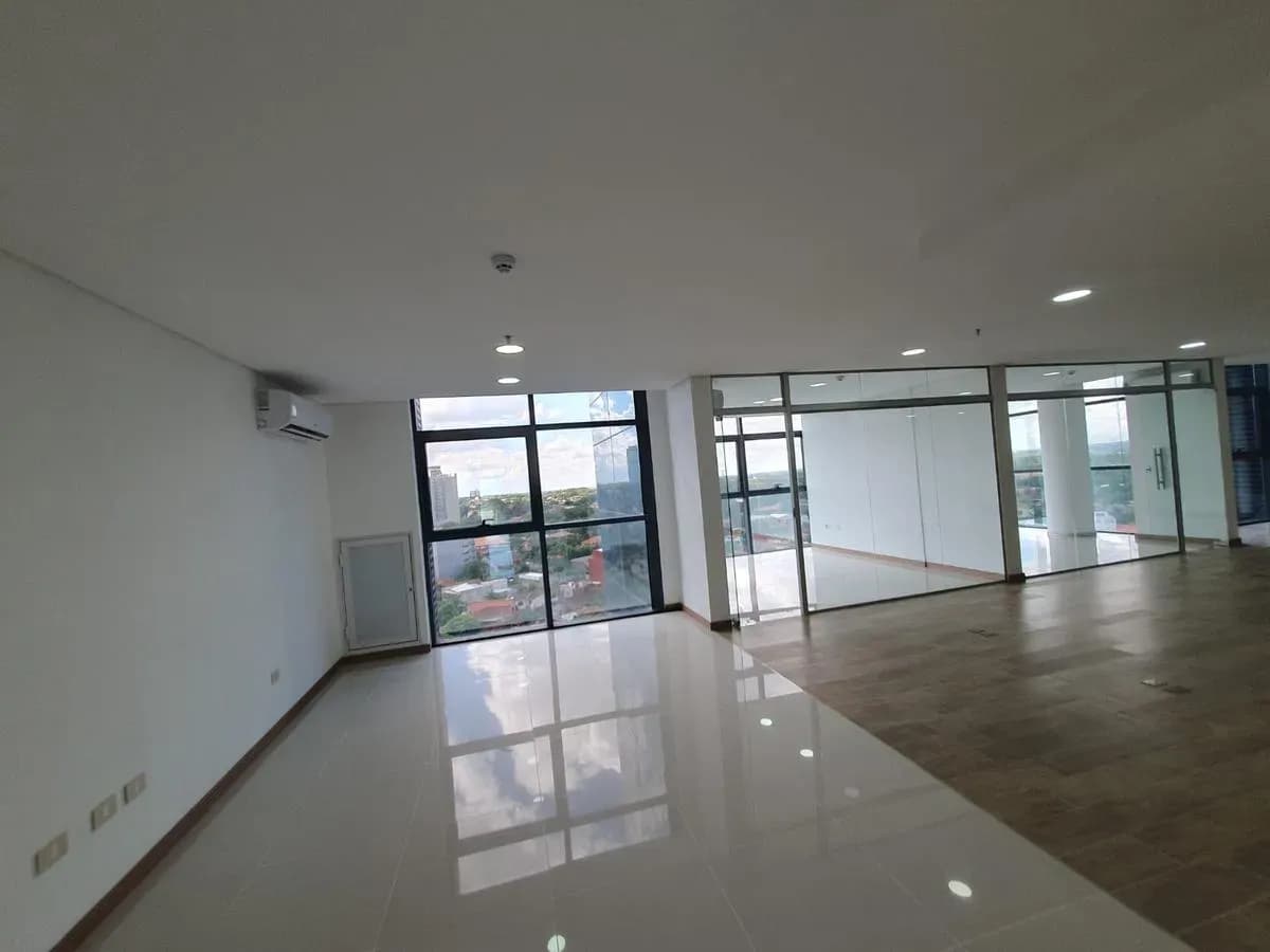 Office of 308m² for Rent in Salvador del Mundo, Asunción - Image 8
