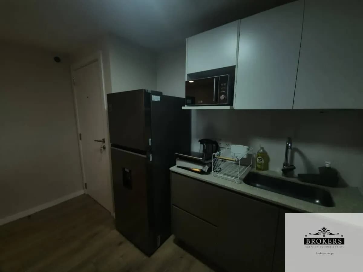 Apartamento de 2 dormitórios para Aluguel em Madame Lynch, Assunção - Image 6