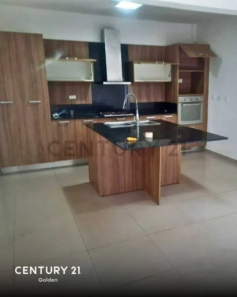 Casa de 2 dormitorios en Venta en Los Laureles, Asunción - Image 13