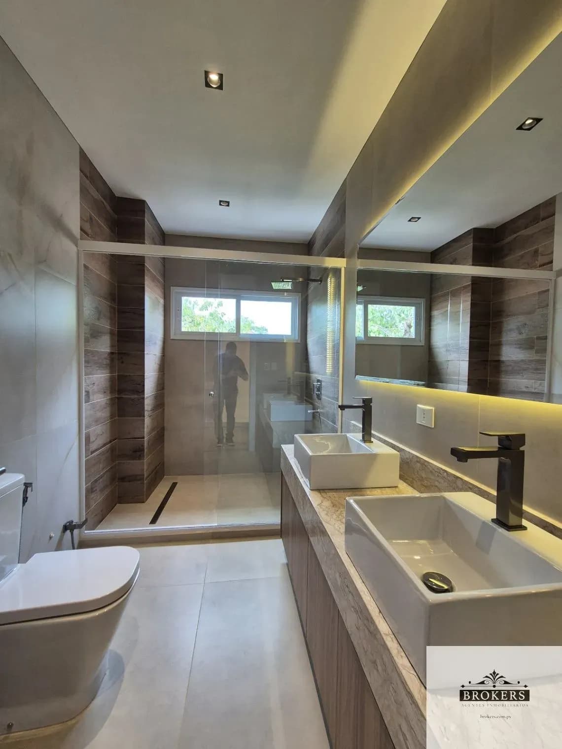 Casa de 3 dormitorios en Alquiler en Manorá, Asunción - Image 20