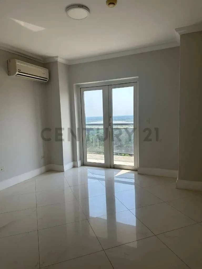 3-Bedroom Apartment for Sale in Ricardo Brugada (La Chacarita), Asunción - Image 8