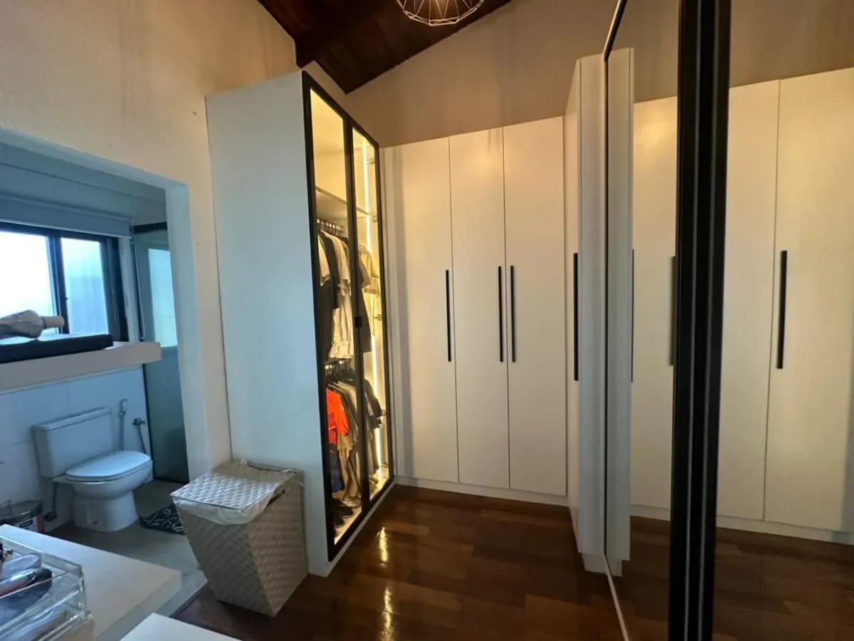 5-Bedroom House for Rent in Villa Ofelia, Fernando de la Mora - Image 19