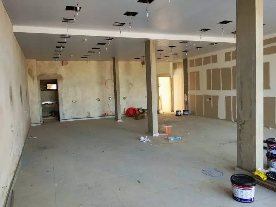 Local Comercial de 58.5m² en Alquiler en San Isidro, Lambaré - Image 5