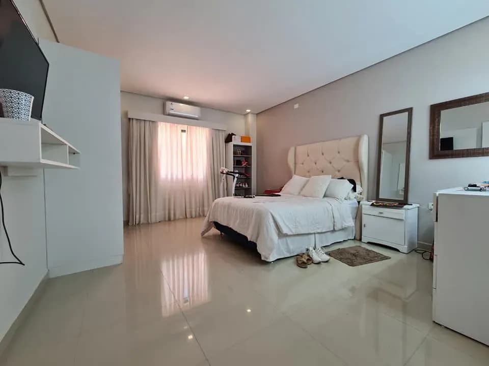Casa de 5 quartos à Venda no Primeiro Bairro, Luque - Image 18