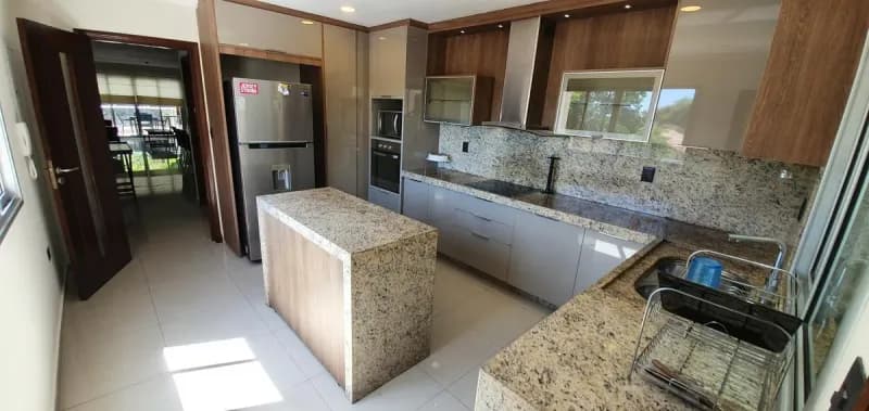 2-Bedroom Apartment for Sale in Recoleta, Asunción - Image 2