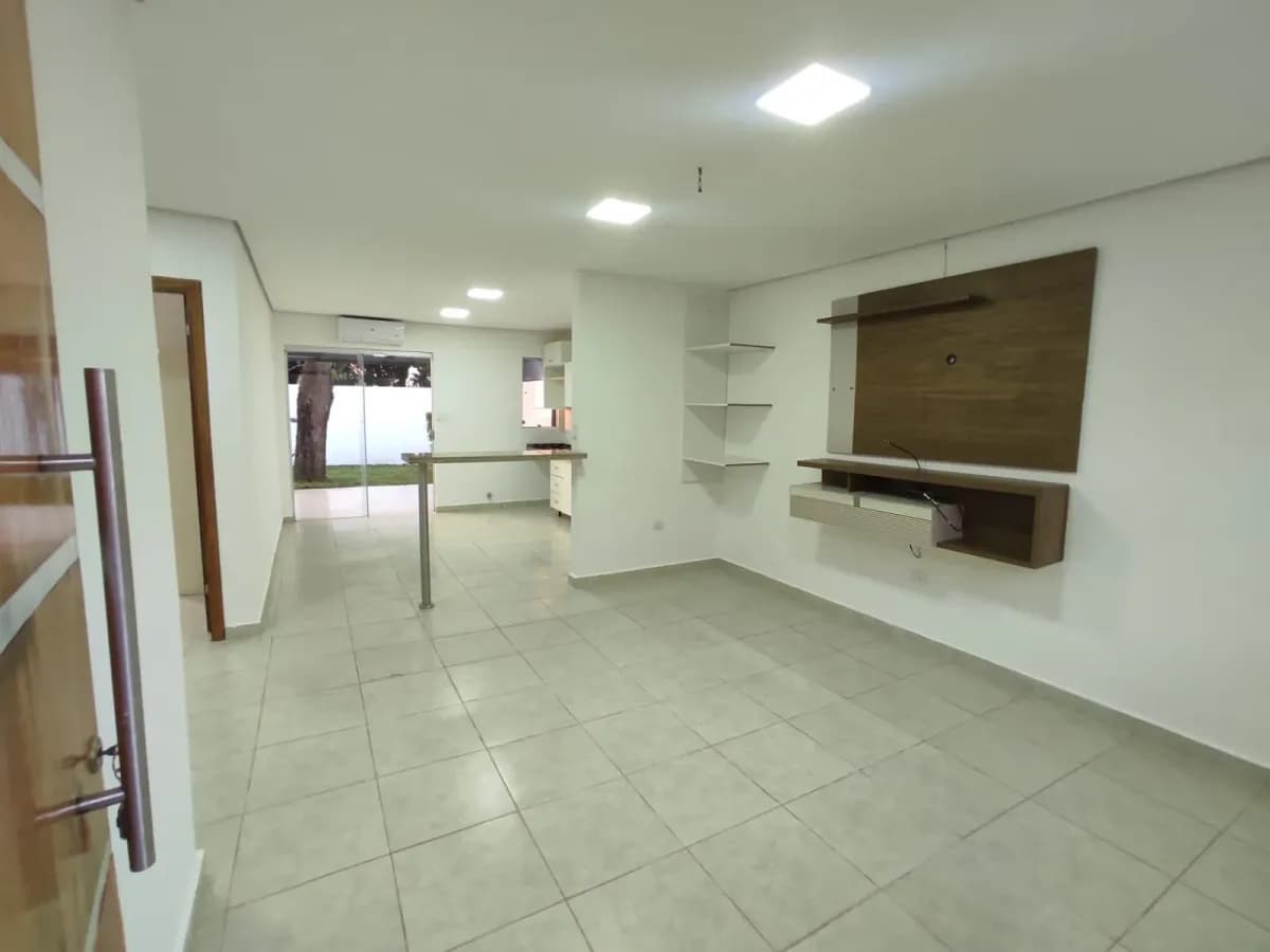 2-Bedroom House for Sale in Ycuá Duré, Luque - Image 11