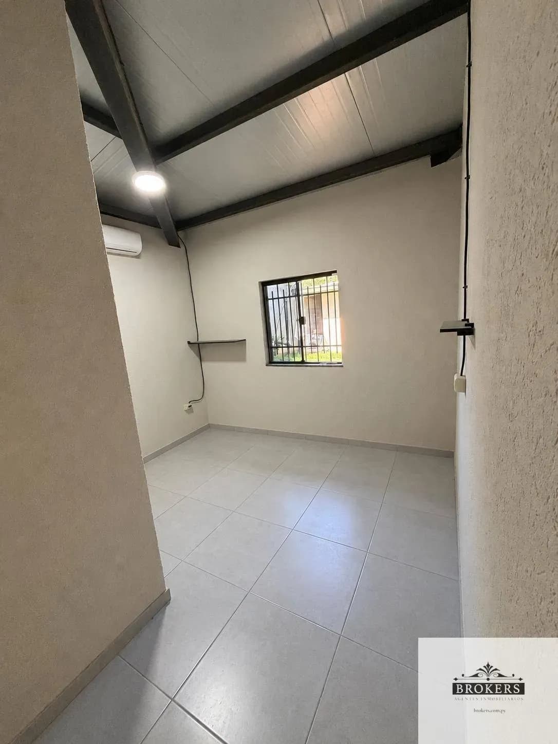 Casa de 3 dormitorios en Venta en Puerto Pabla, Lambaré - Image 13