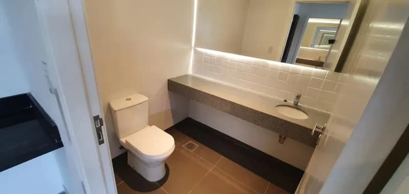 Oficina de 137m² en Alquiler en Mcal. José Félix Estigarribia, Asunción - Image 5