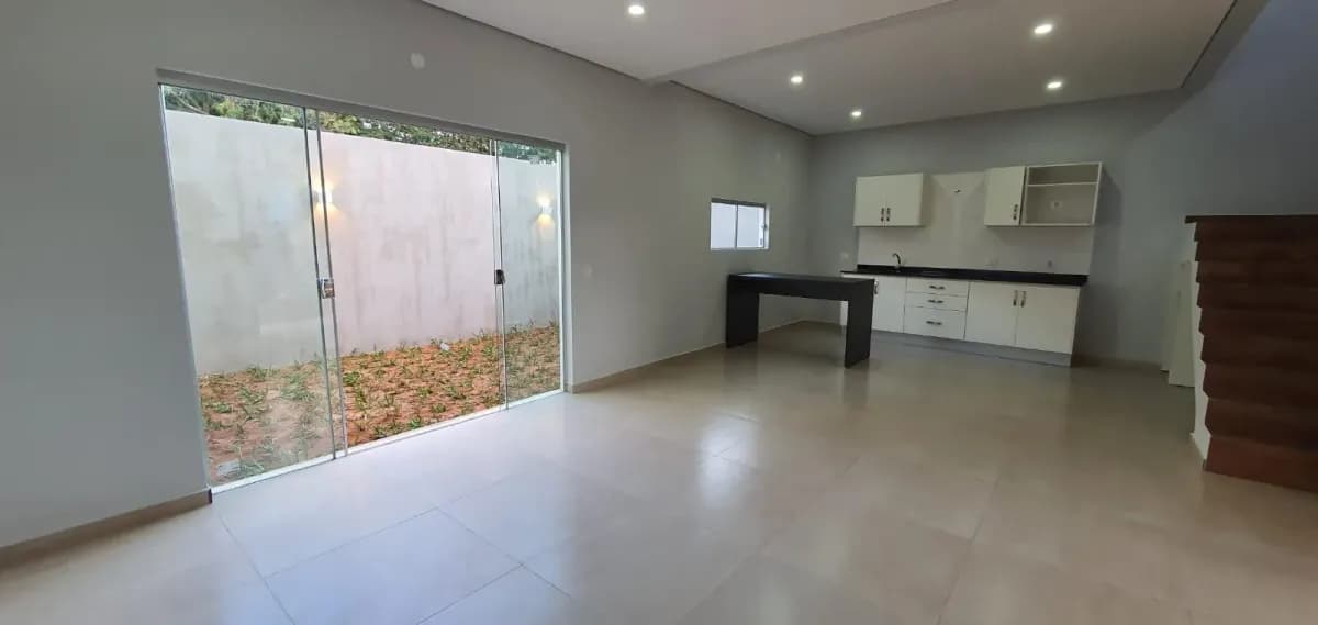 3-Bedroom House for Sale in Parques del Yatch, Lambaré - Image 12