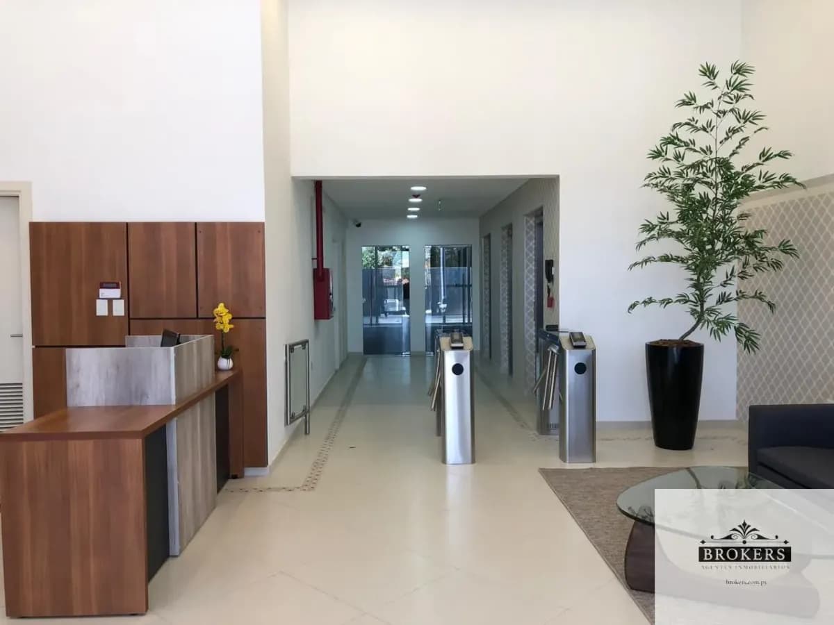 Oficina de 215m² en Alquiler en Villa Morra, Asunción - Image 3