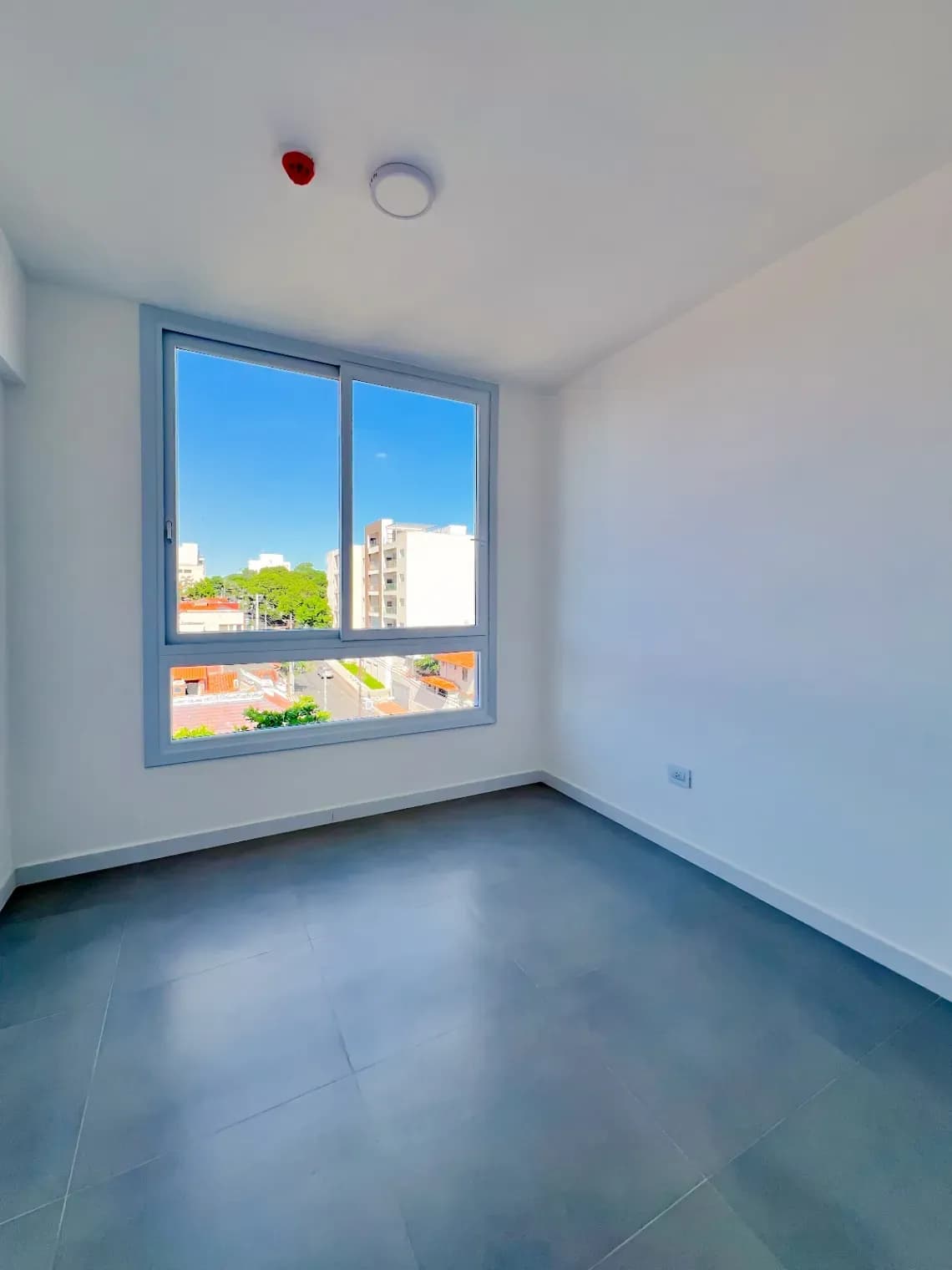 2-Bedroom Apartment for Sale in Jara, Asunción - Image 4