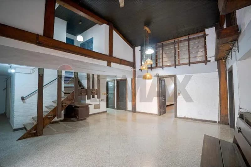 Local Comercial de 1,335m² en Venta en Recoleta, Asunción - Image 5