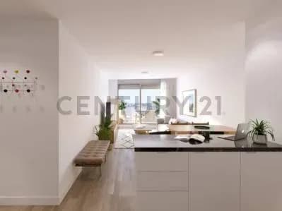2-Bedroom Apartment for Sale in Cordón, Montevideo - Image 3