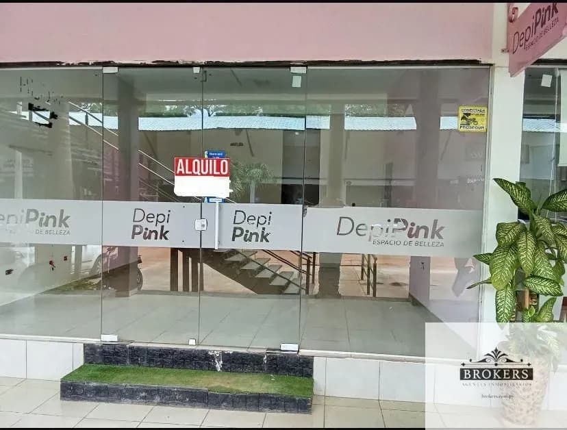 Retail Space of 50m² for Rent in Fernando de la Mora - Image 2
