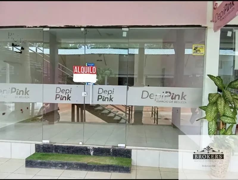 Retail Space of 50m² for Rent in Fernando de la Mora - Image 2